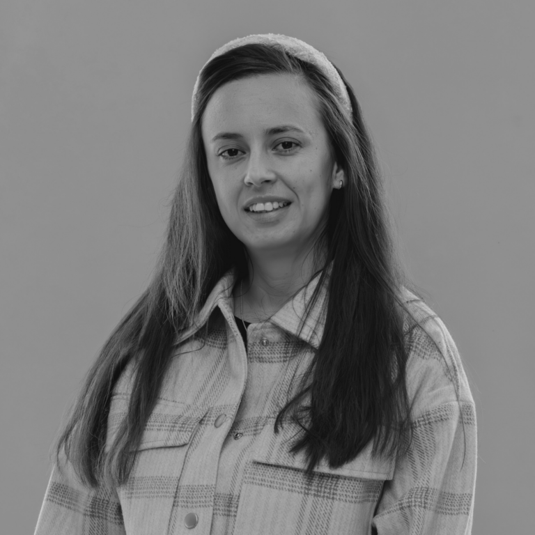Kylie Hawton - Accountant