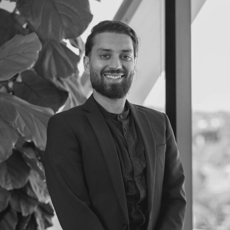 Peter Singh - International recruitment consultant